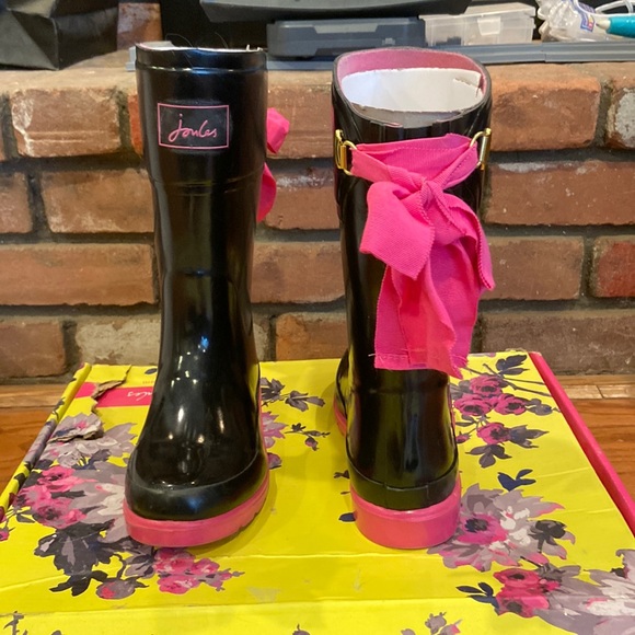 Joules Shoes Joules Welly Bow Rain Boots Sz 2 Poshmark